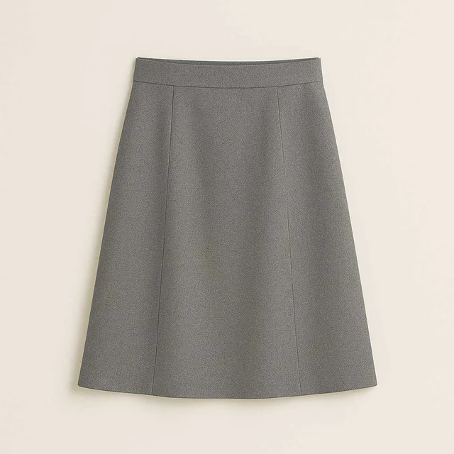 Grey skirt — Outfit reference